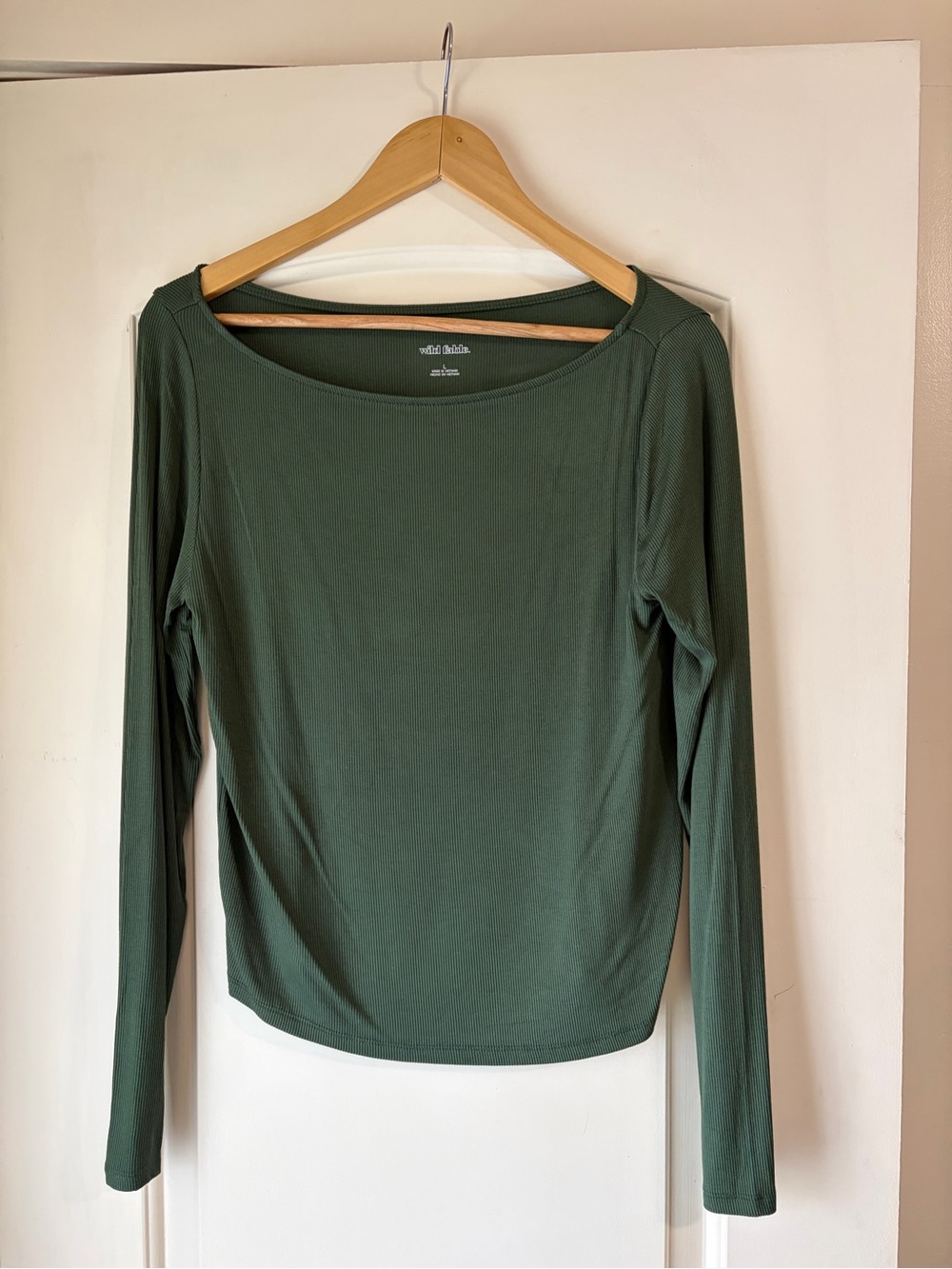 NWOT wild fable Ribbed Long Sleeve Scoop Neck Top - Olive - Picture 2 of 6